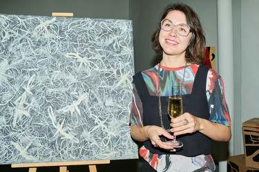 Similar image 22000793