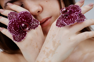 Similar image 22000126