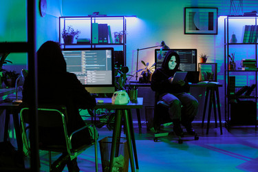 Similar image 22000248