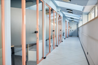 Similar image 21999685