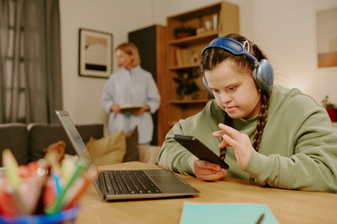 Similar image 22000196