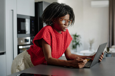 Similar image 22000584