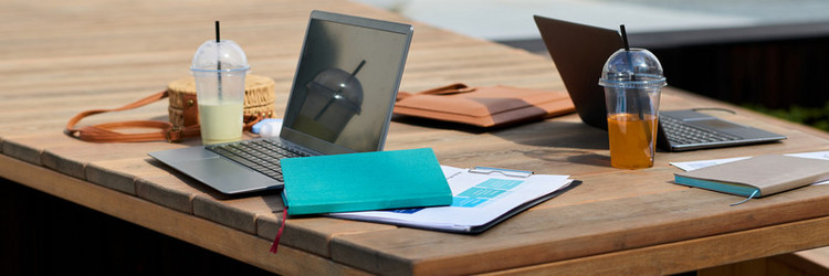 Similar image 22000970