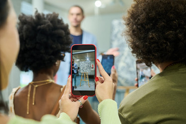 Similar image 22000840