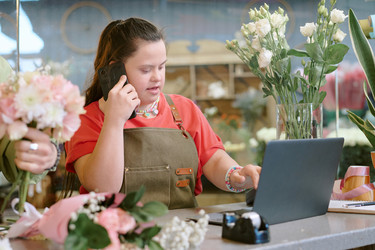 Similar image 22035956