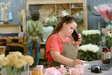 Similar image 22035909