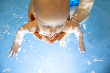 Similar image 22037608