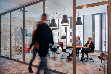 Similar image 22039710