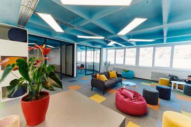 Similar image 22032888