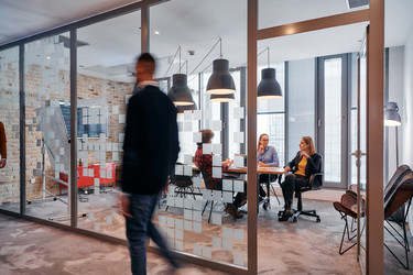 Similar image 22039204