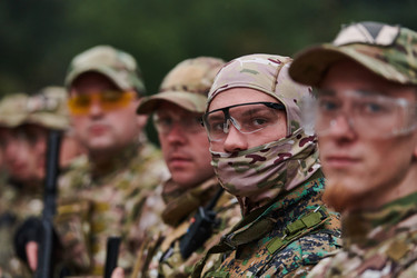 Similar image 22032799