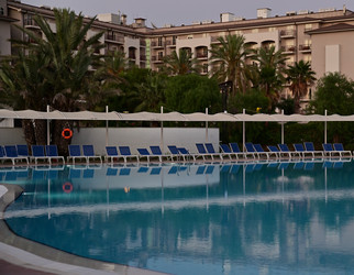 Similar image 22048156