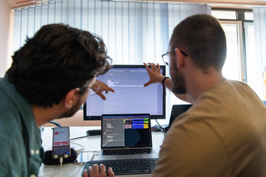 Similar image 22039401