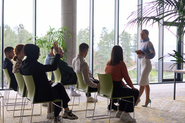 Similar image 22044453