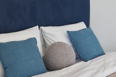 Similar image 22024399