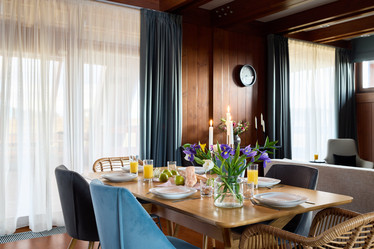 Similar image 22024510