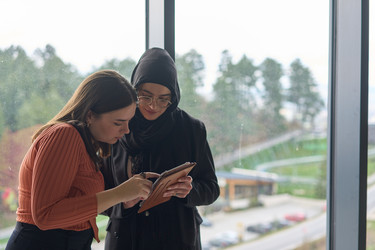 Similar image 22032806