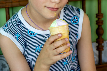 Similar image 22032036