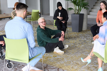 Similar image 22044339