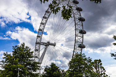 Similar image 22031244