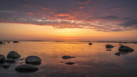 Similar image 22026972