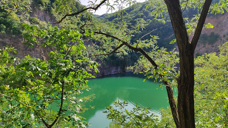 Similar image 22045707