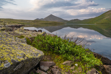 Similar image 22041381