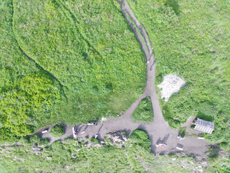 Similar image 22042026