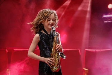 Similar image 22037019