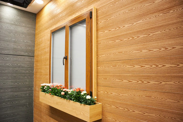 Similar image 22040501