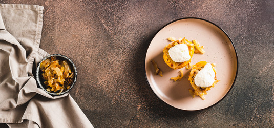 Similar image 22042101