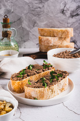 Similar image 22042114