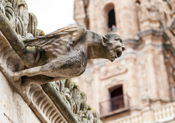 Similar image 22042799