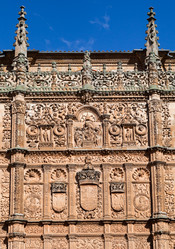 Similar image 22041854