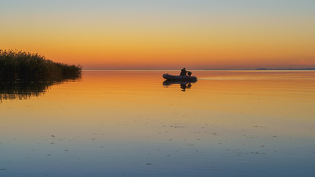 Similar image 22042743