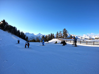 Similar image 22044788