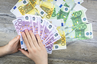 Similar image 22043656