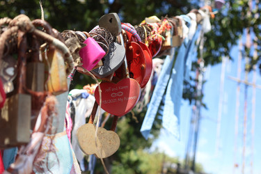 Similar image 22050367