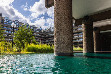 Similar image 22046563