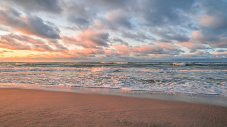 Similar image 22051892