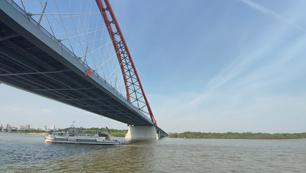 Similar image 22051122