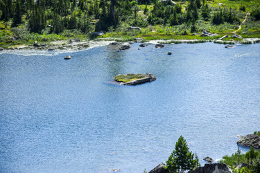 Similar image 22051979