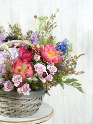 Similar image 22053779