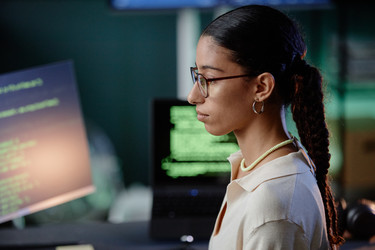 Similar image 22033154