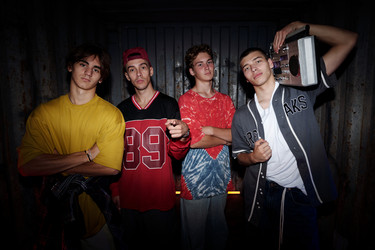 Similar image 22033862