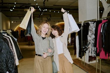 Similar image 22036494