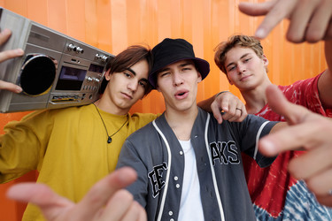 Similar image 22033879