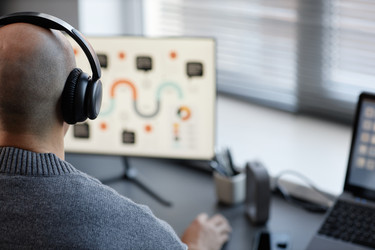 Similar image 22062737