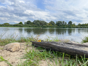 Similar image 22071285