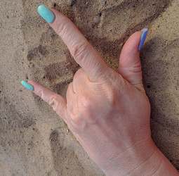 Similar image 22072687